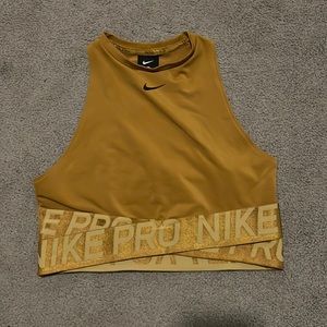 Nike cropped tank top, (M)